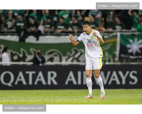 柏杨长传成功率不足三成 国安后卫传球精准度堪忧